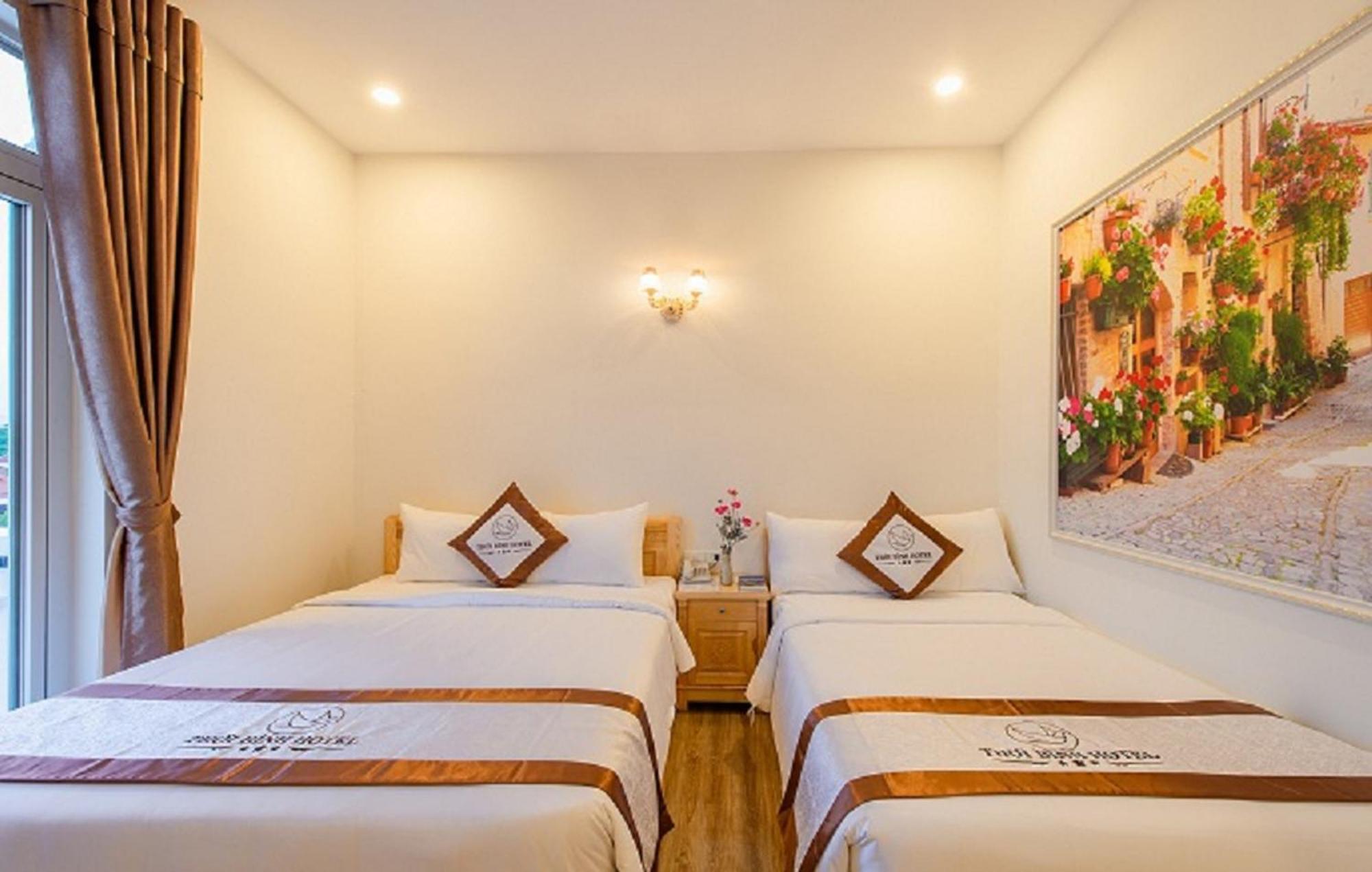 Thoi Binh Hotel Cam Lam Eksteriør billede