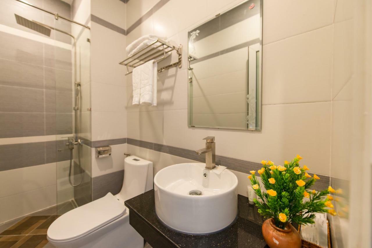 Thoi Binh Hotel Cam Lam Eksteriør billede
