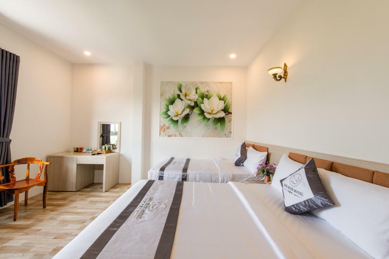 Thoi Binh Hotel Cam Lam Eksteriør billede