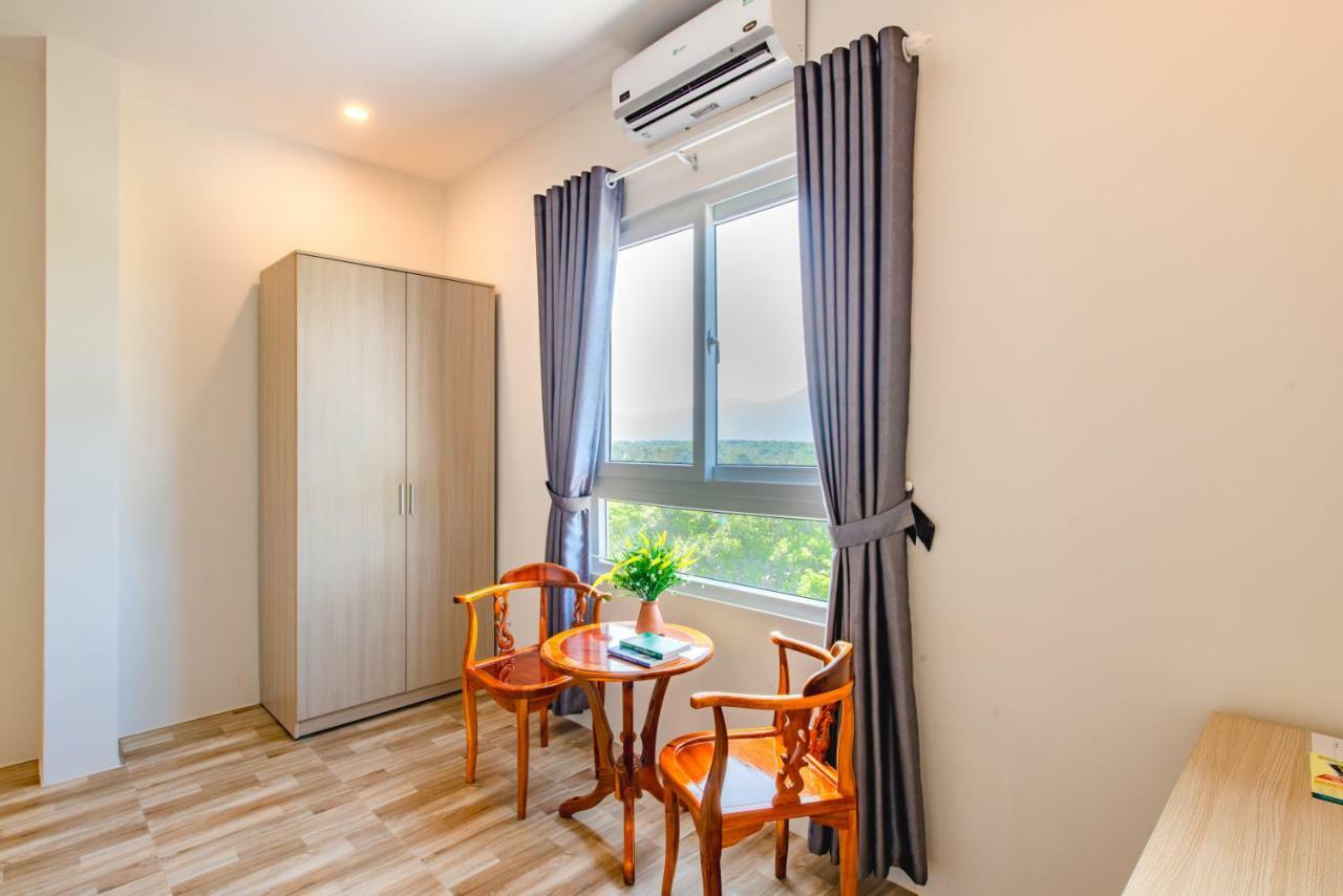 Thoi Binh Hotel Cam Lam Eksteriør billede