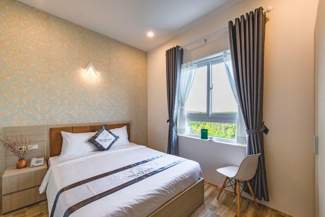 Thoi Binh Hotel Cam Lam Eksteriør billede