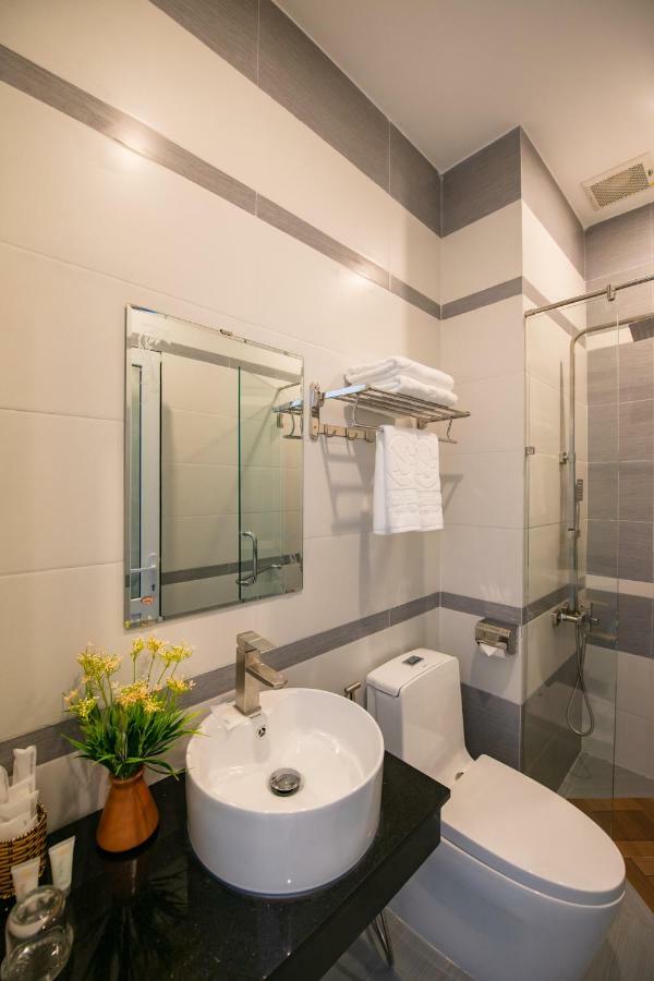 Thoi Binh Hotel Cam Lam Eksteriør billede